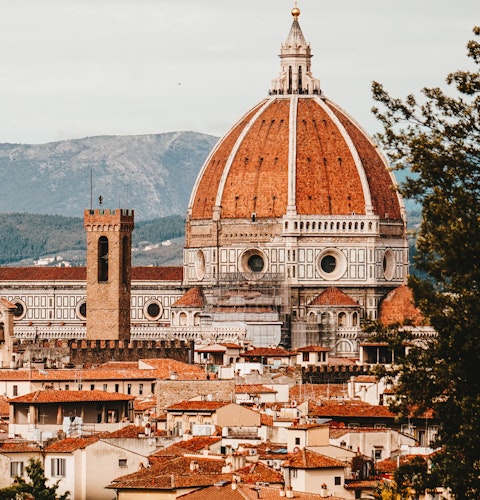Picture of a rooftop view in Florence, Italy.
